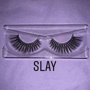 False Eyelashes (Slay)
